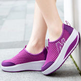 Sport Fashion Mesh Swing Wedges Sneakers