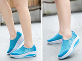 Sport Fashion Mesh Swing Wedges Sneakers