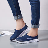 Women Breathable Mesh Light Flat Sneakers